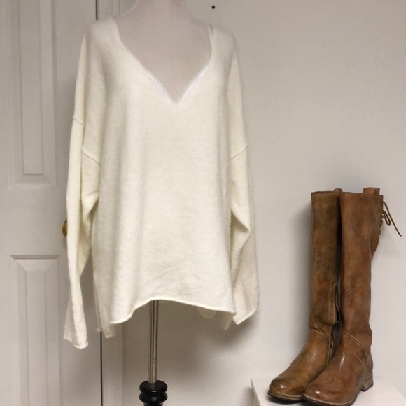 H&M Sweaters - H&M L.O.G.G. Ivory Oversized V-neck Sweater SZ L